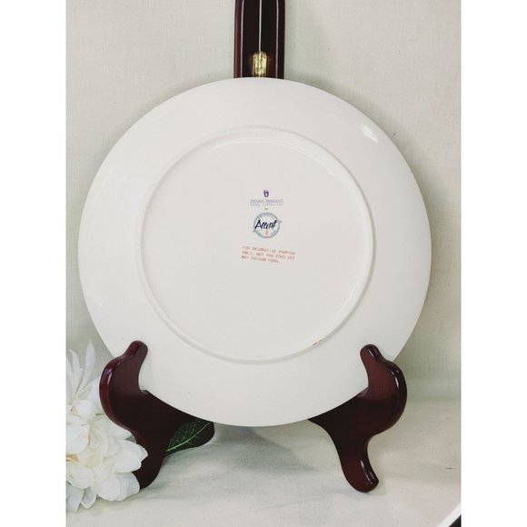 Susan Sargent Home Collection Decorative Plate - Picture 6 of 11